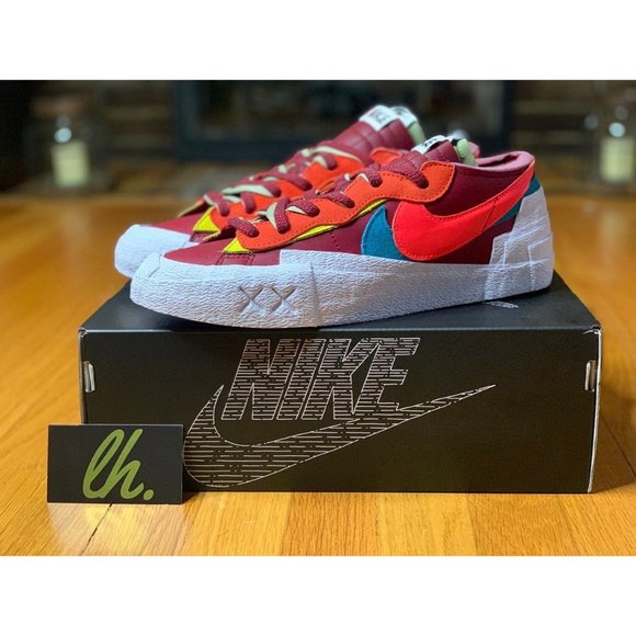 Size 10 Nike Blazer Low "Sacai Kaws Red" - Picture 2 of 5